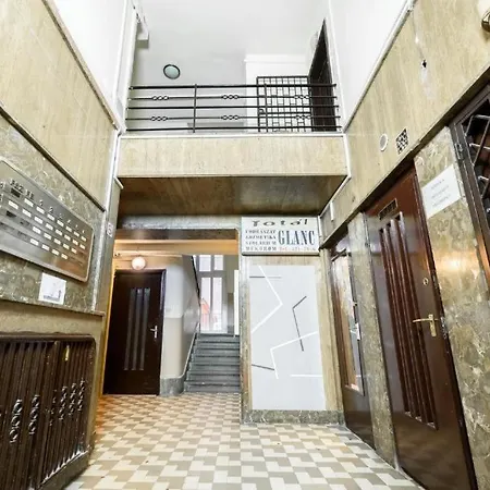 Pulse King Street Location Apartment Budapest
